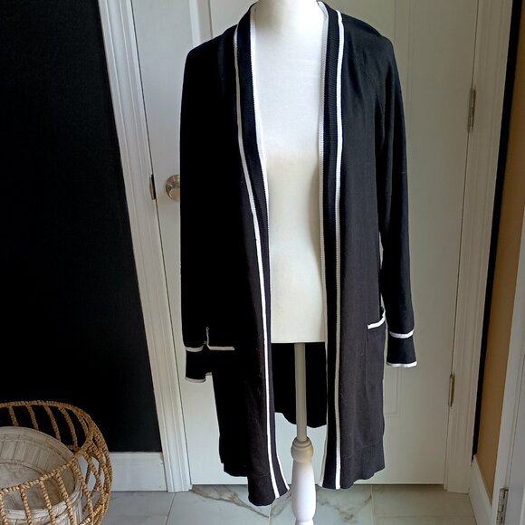 NWOT! WHITE CONTRAST OPEN CARDIGAN SWEATER SZ L - Picture 4 of 4